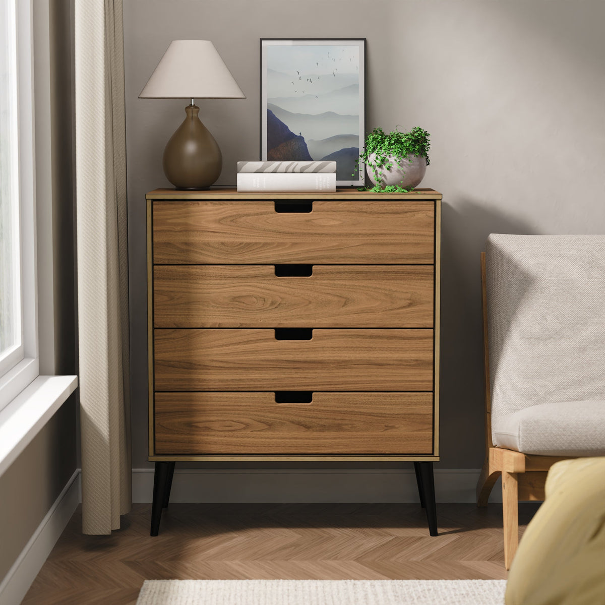 Shanghai 4 Drawer Chest