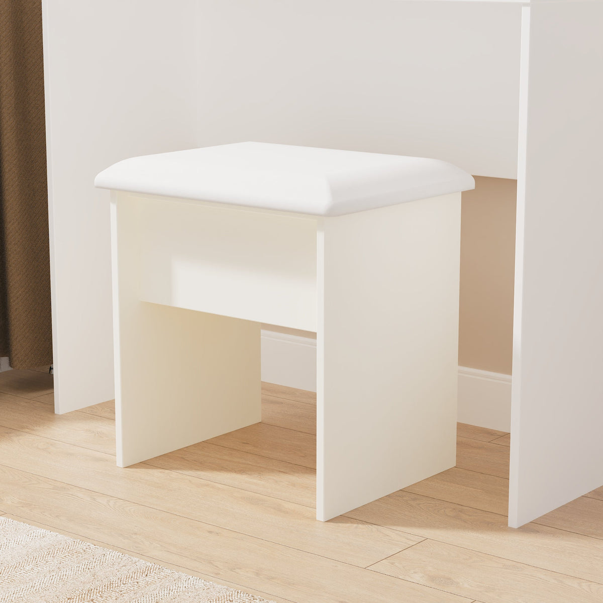 Victoria Stool