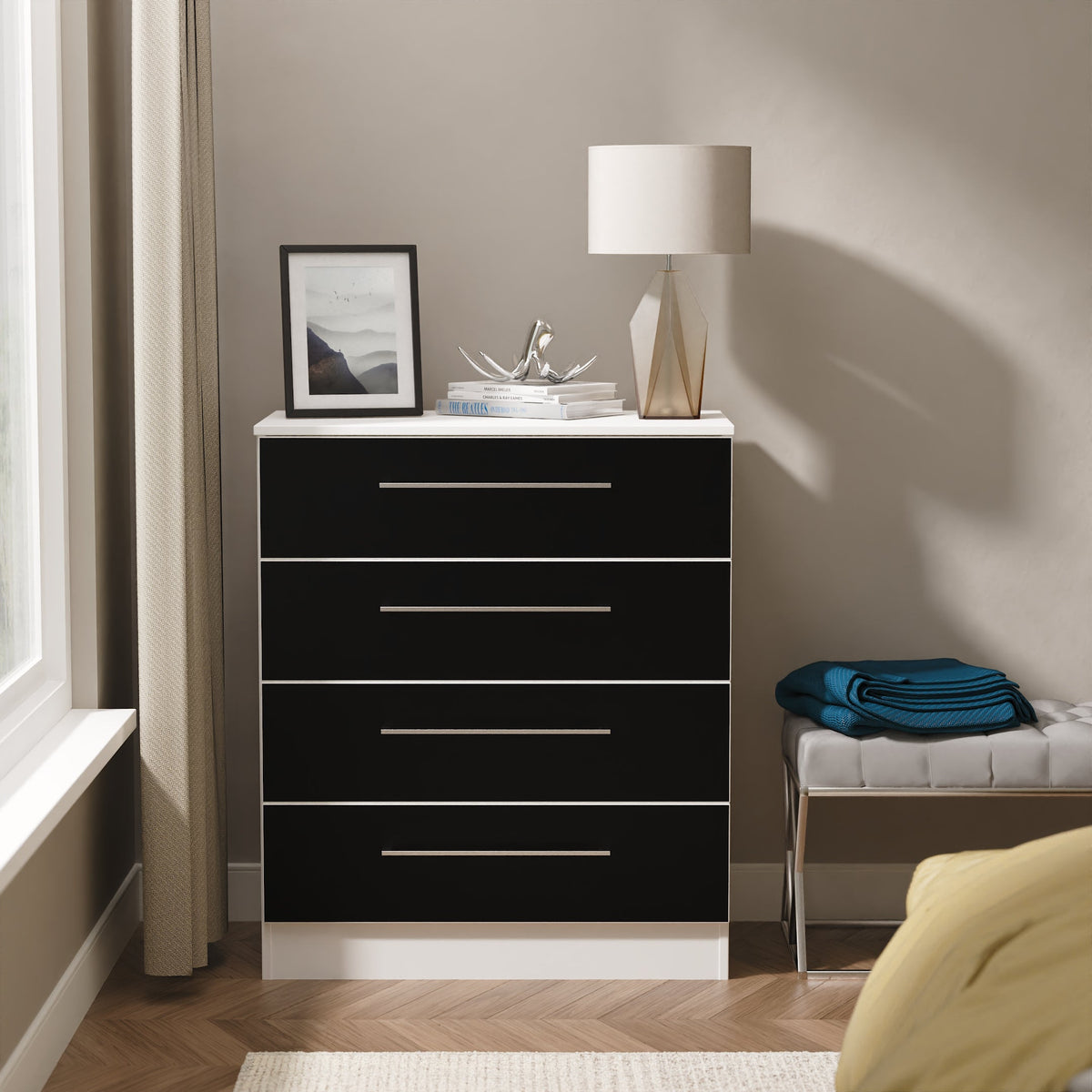Worcester 4 Drawer Chest