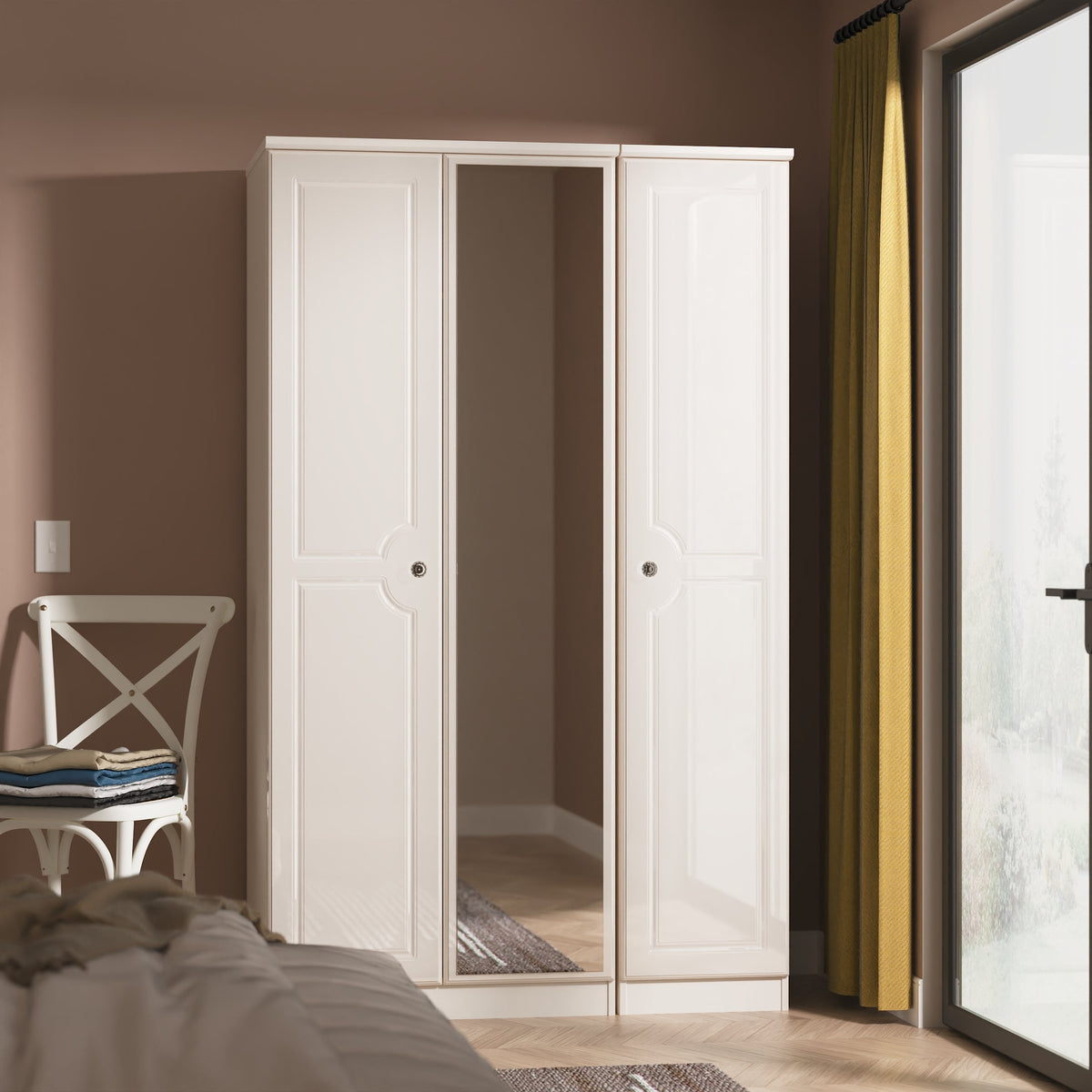 Balmoral Tall Triple Mirror Robe