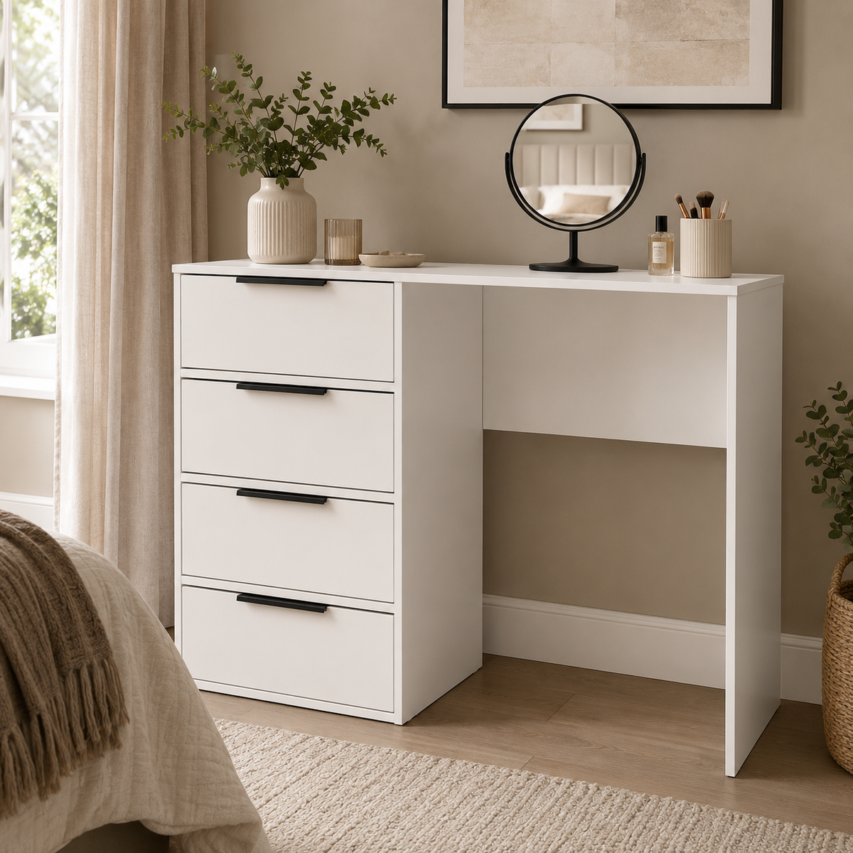 Diego Desk
