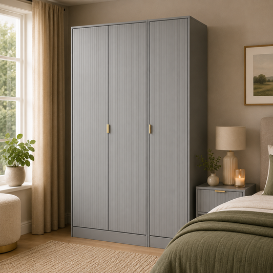 Linear Triple Plane Robe